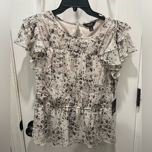 🆕 Vera Wang Floral Blouse